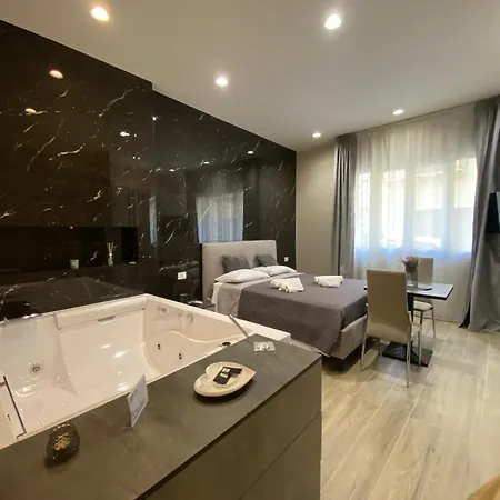 Maresia Apartman